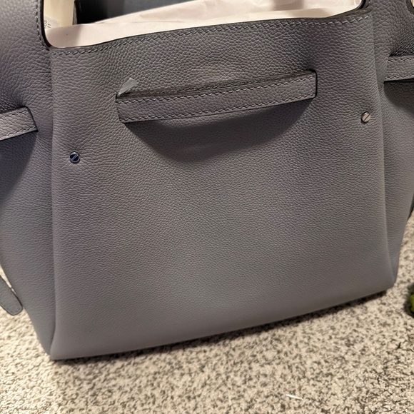 Tory Burch Romy pebbled large tote in light granite - Picture 4 of 4